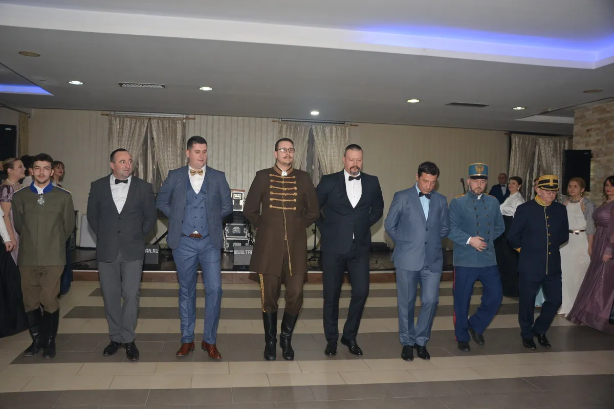 Svetosavksi bal - ples